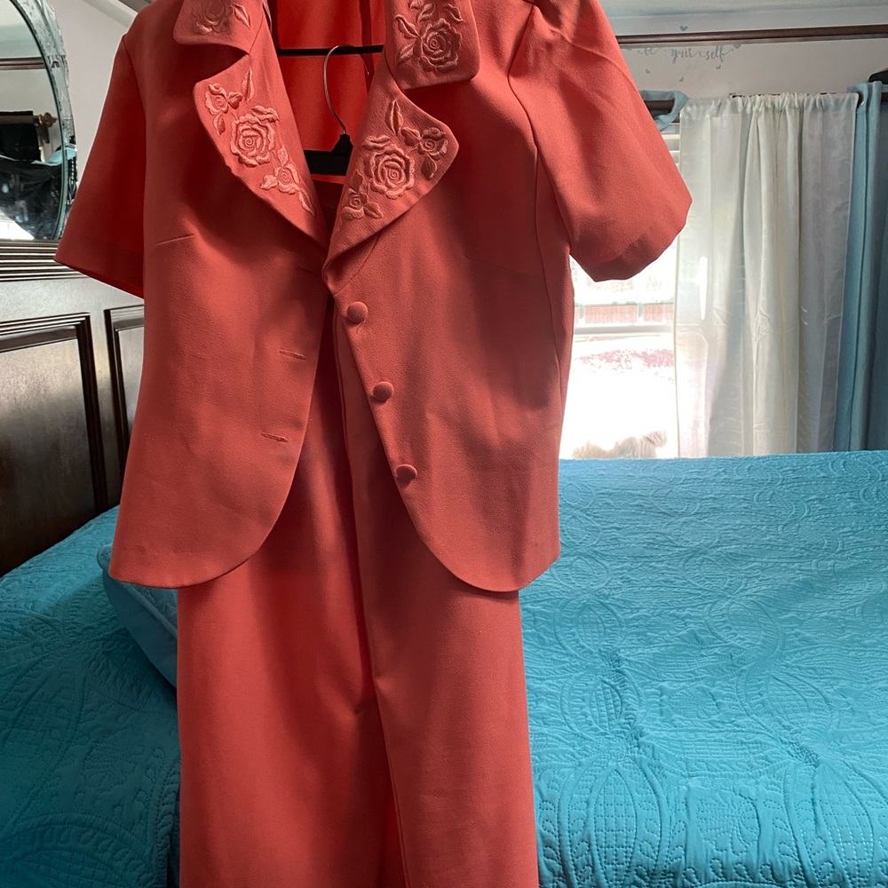 Suit